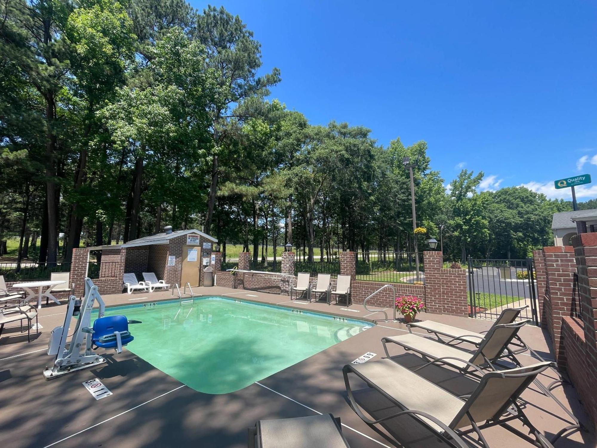 Quality Inn Kenly I-95 Buitenkant foto